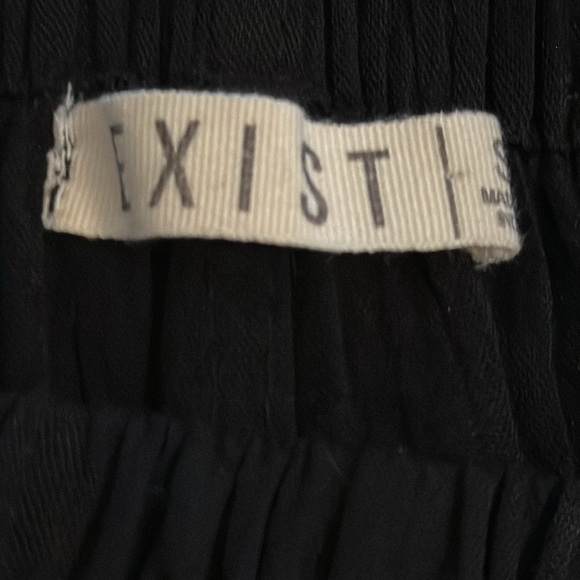 EXIST black boho dress off the shoulder gray embroidered front short sleeves - Picture 6 of 7